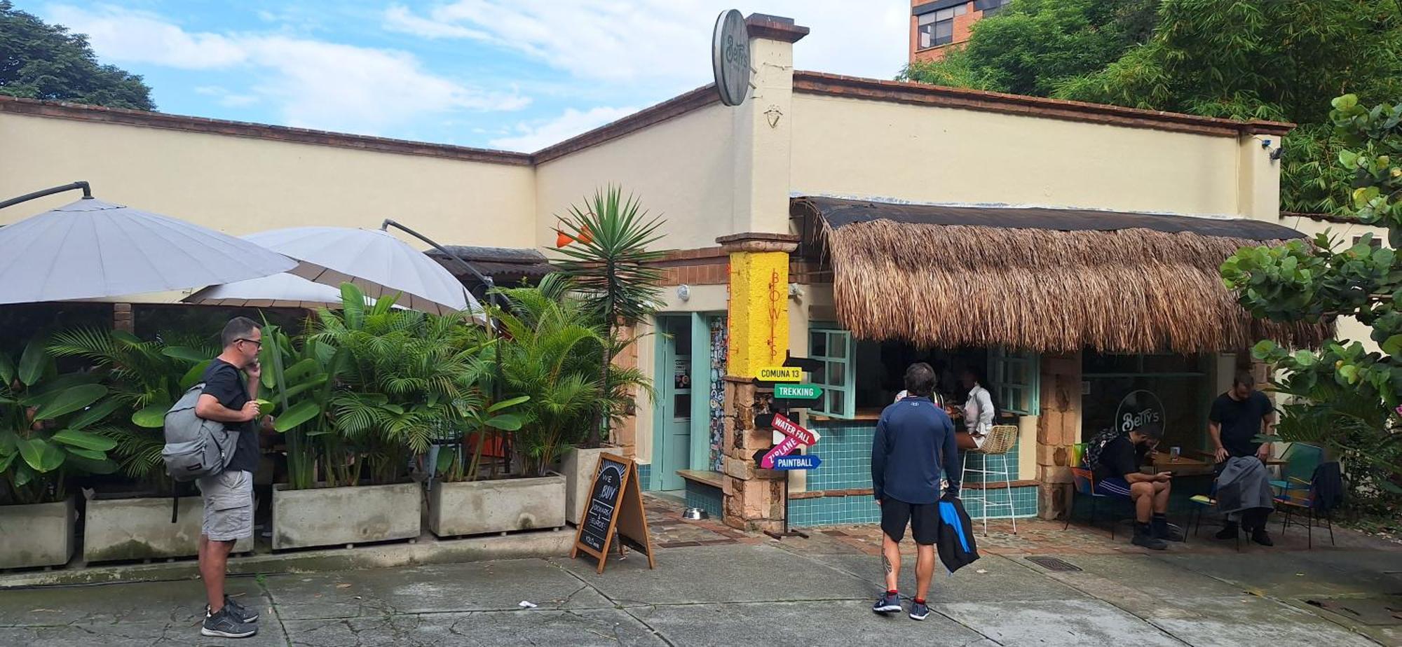 Yolo Hostel Medellin Ngoại thất bức ảnh