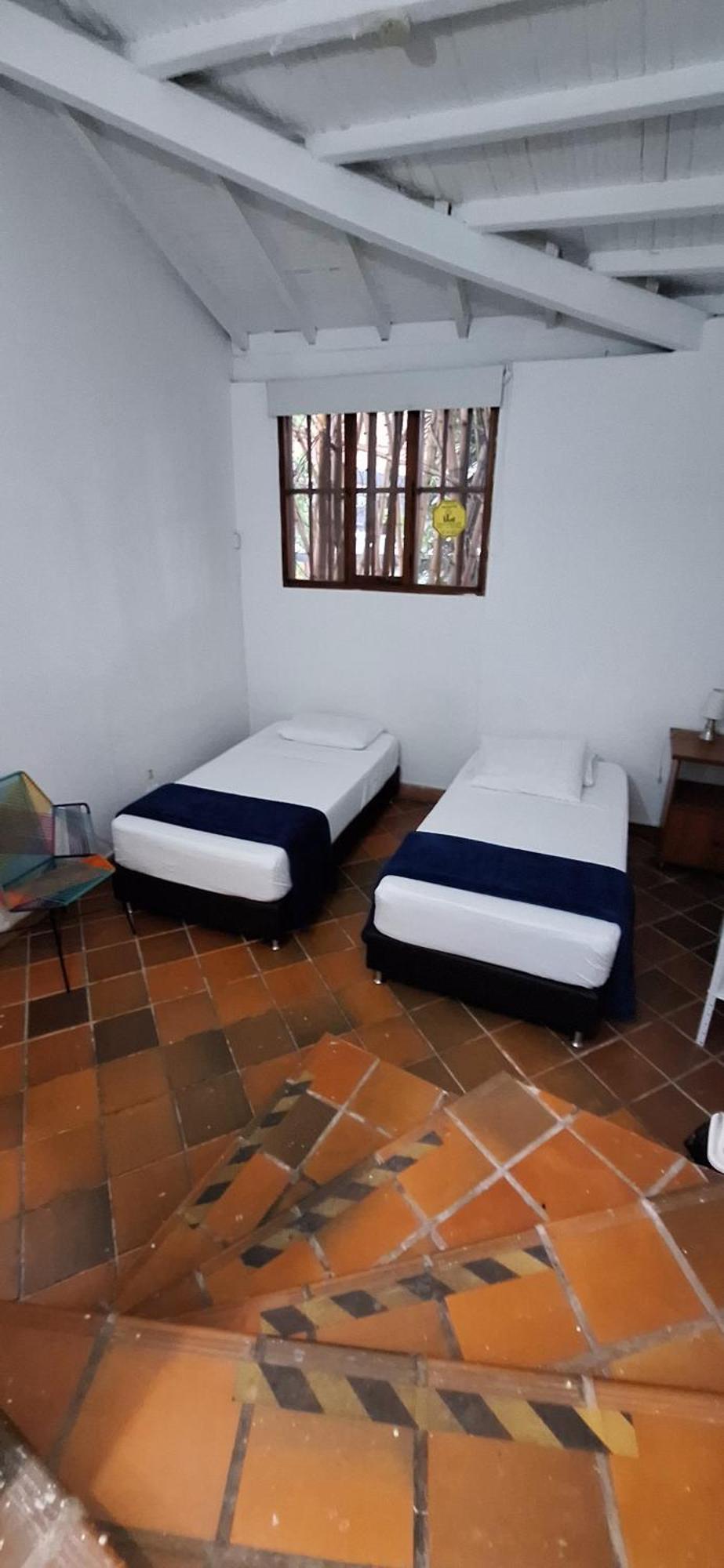 Yolo Hostel Medellin Ngoại thất bức ảnh