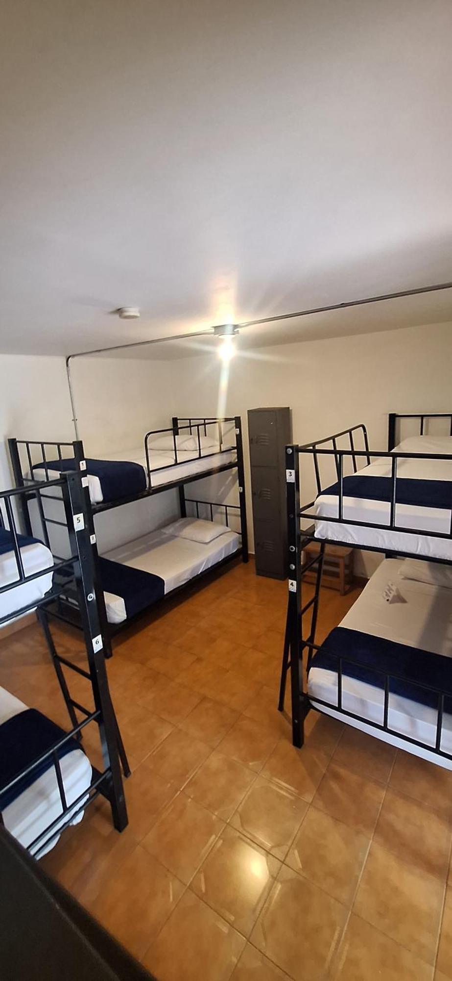 Yolo Hostel Medellin Ngoại thất bức ảnh